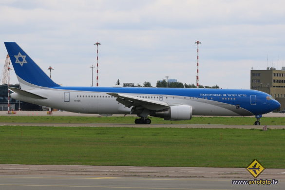 Boeing 767-338/ER